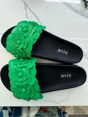 ROAM Black Slide Sandals with Green Floral Appliqué